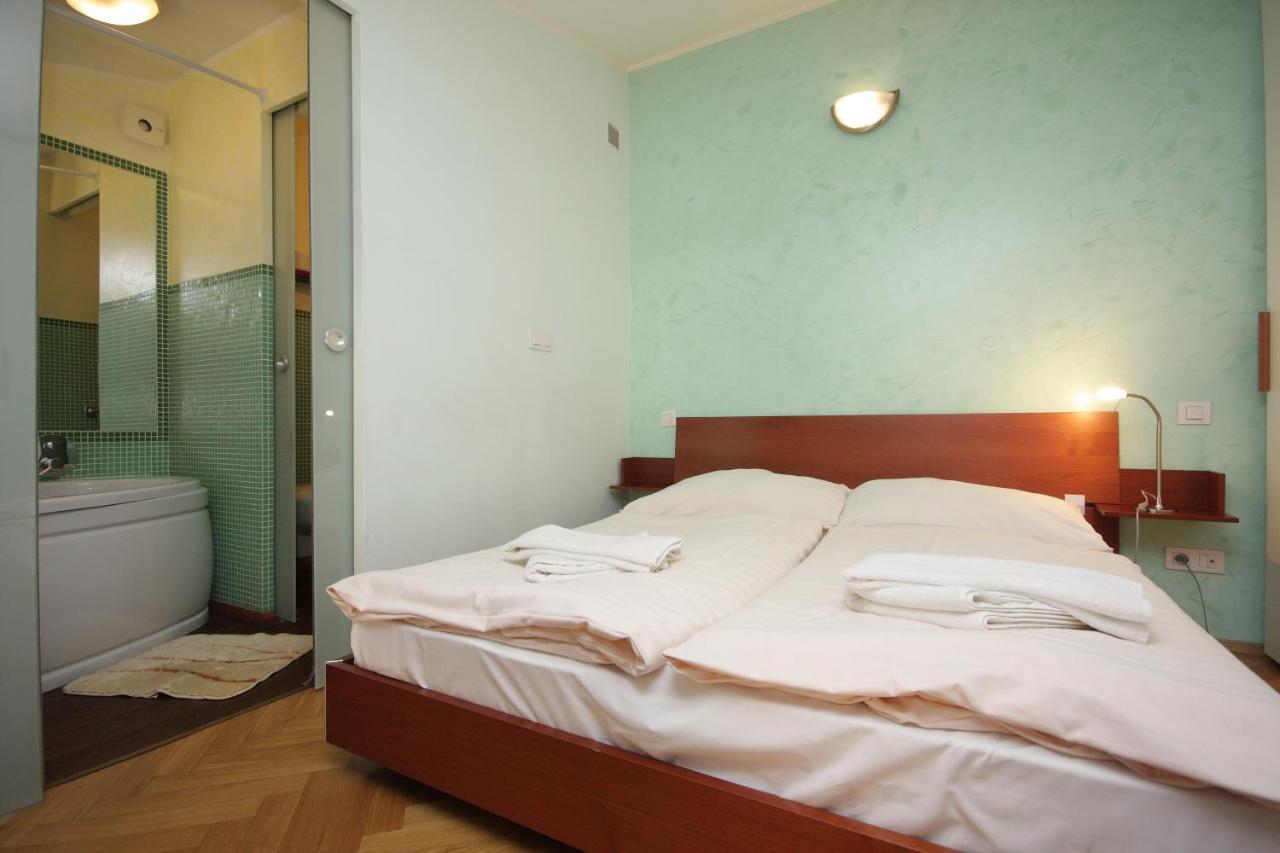 Residence La Familia Prága Kültér fotó